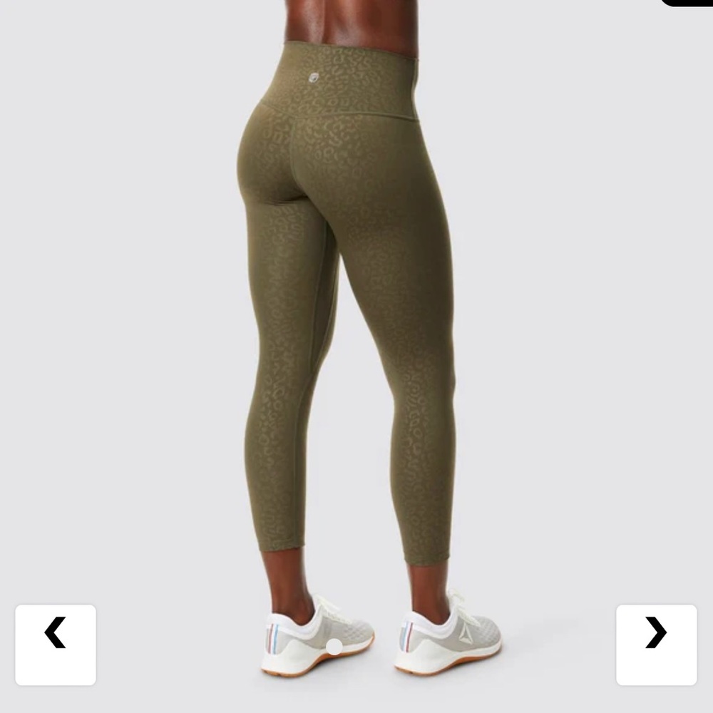 Born Primitive Fierce Leggings (Olive Drab) size L